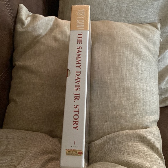 Sammy Davis, Jr “YES I CAN!” Box set - Picture 3 of 6